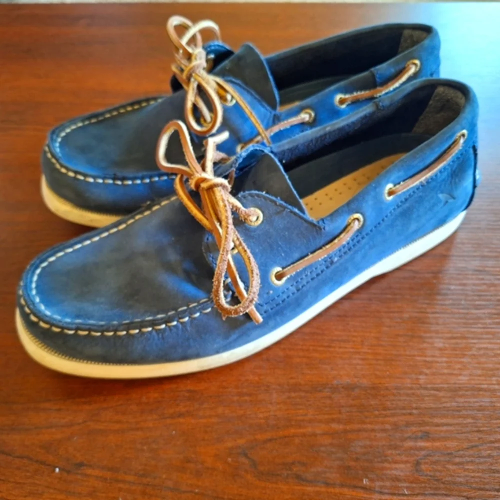 RUGGED SHARK Tan and Blue Suede Boat Shoes with Moccasin Stitching Size 11.5